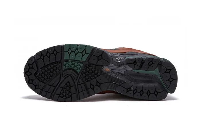 New Balance 2002R Wandelen Bruin